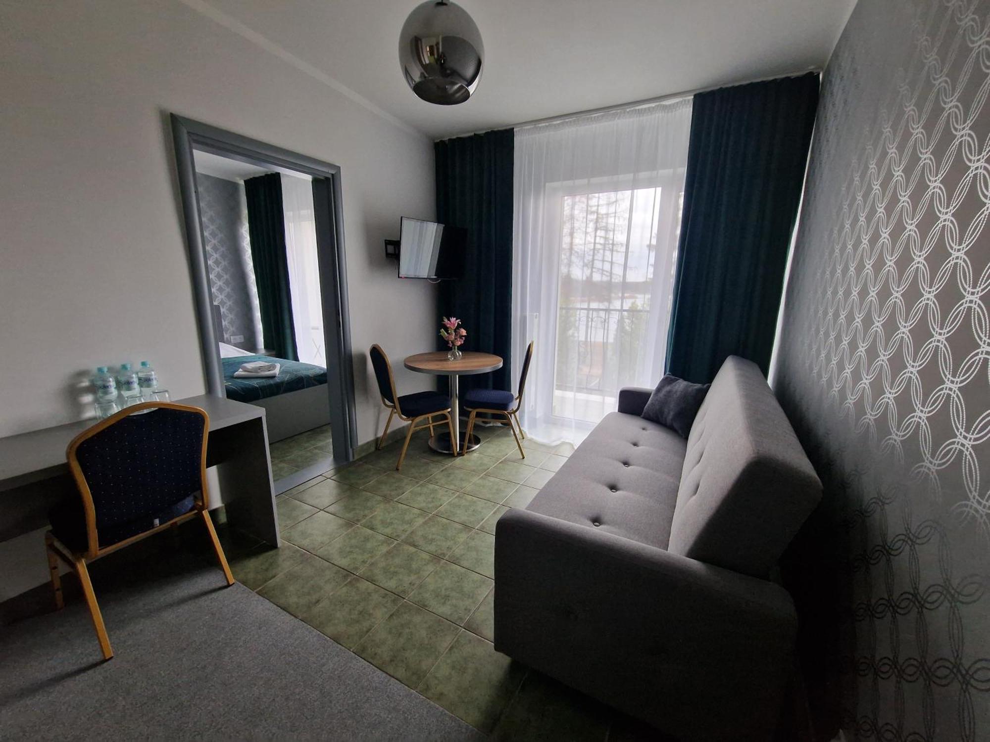 Hotel Gosciniec Nad Zalewem Sosina Jaworzno Exterior foto